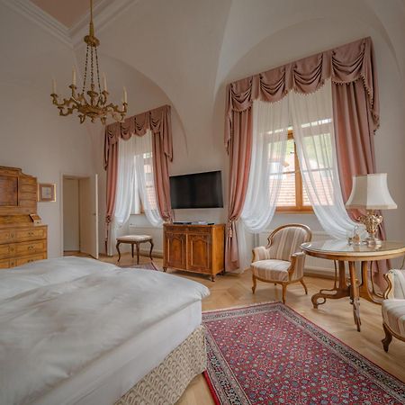 Hotel Schloss Dürnstein Екстериор снимка