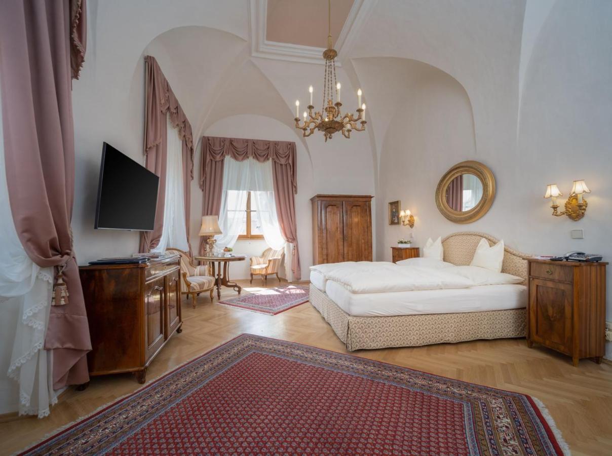 Hotel Schloss Durnstein Екстериор снимка