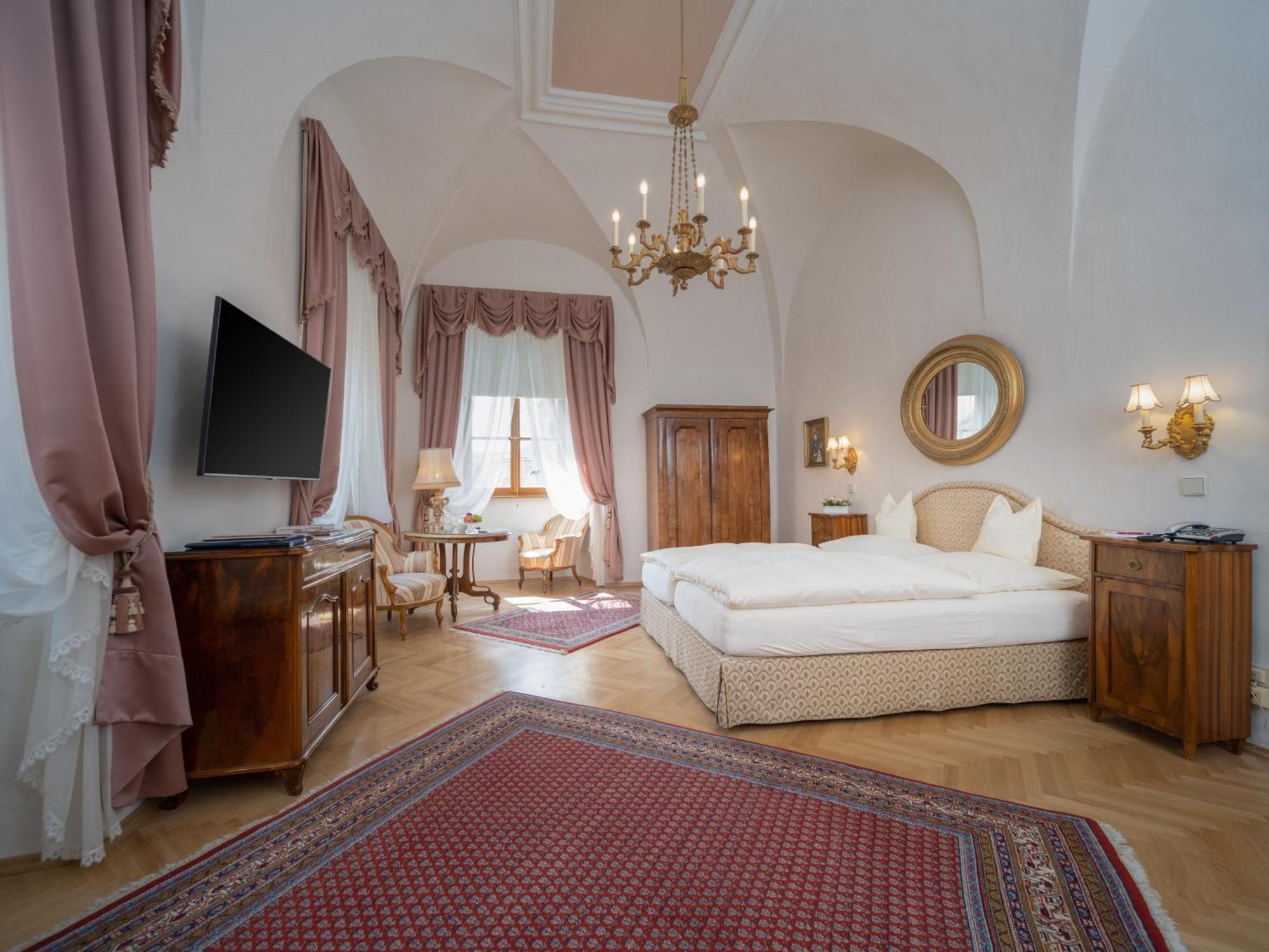 Hotel Schloss Dürnstein Екстериор снимка